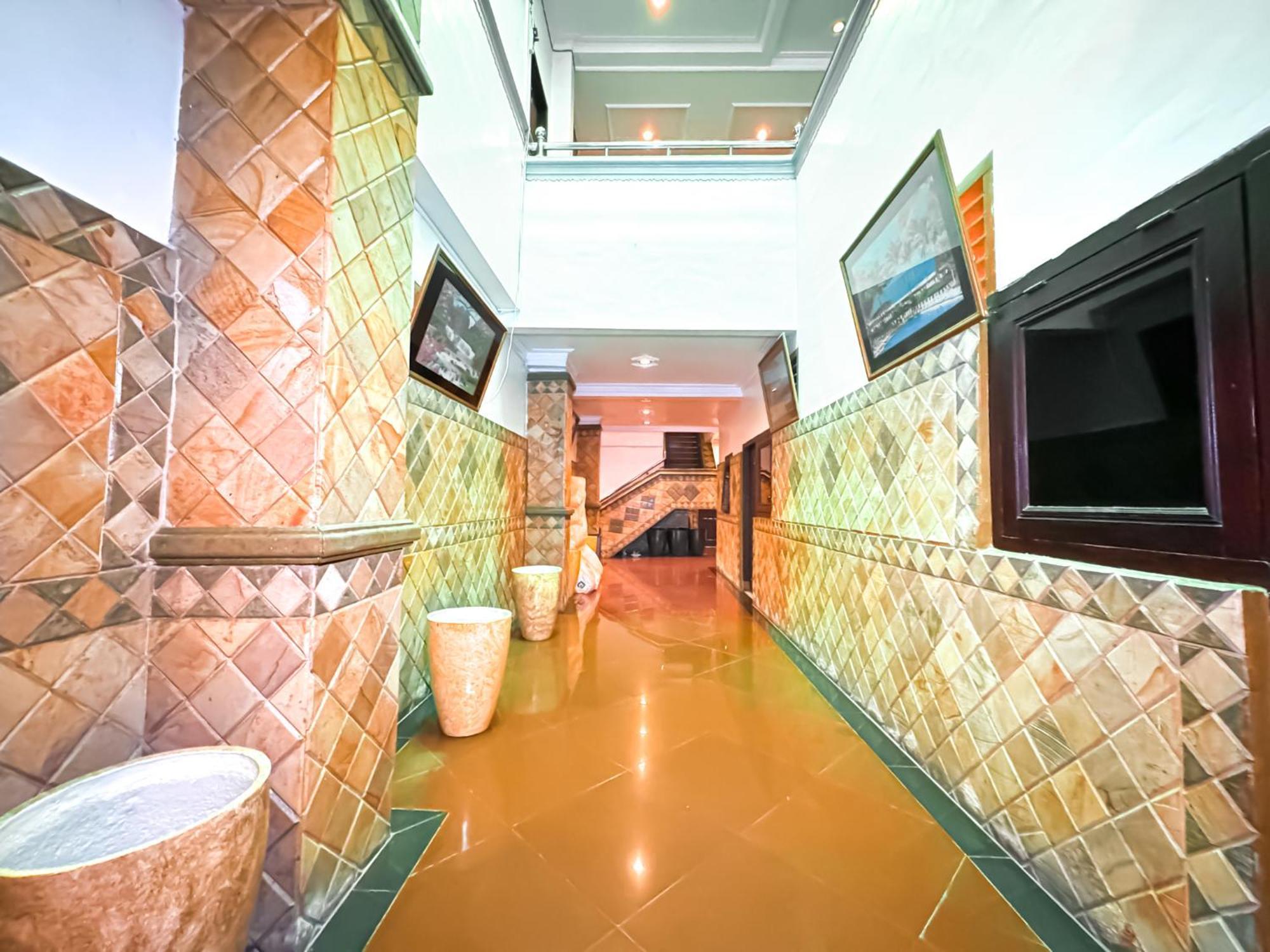 Hotel Grand Bandara